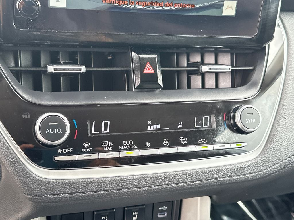 2024 Toyota Corolla Cross XLE