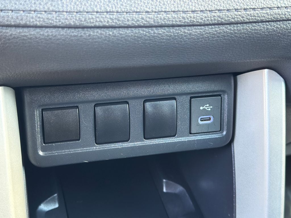 2024 Toyota Corolla Cross Hybrid SE