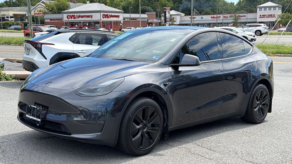 Used 2025 Tesla Model Y Long Range with VIN 7SAYGDEE0SF251442 for sale in Falls Church, VA