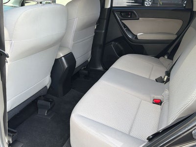 2014 Subaru Forester 2.5i