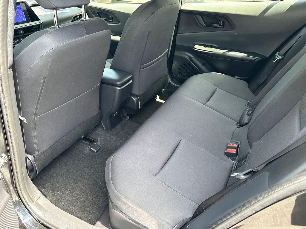 2025 Toyota Prius LE