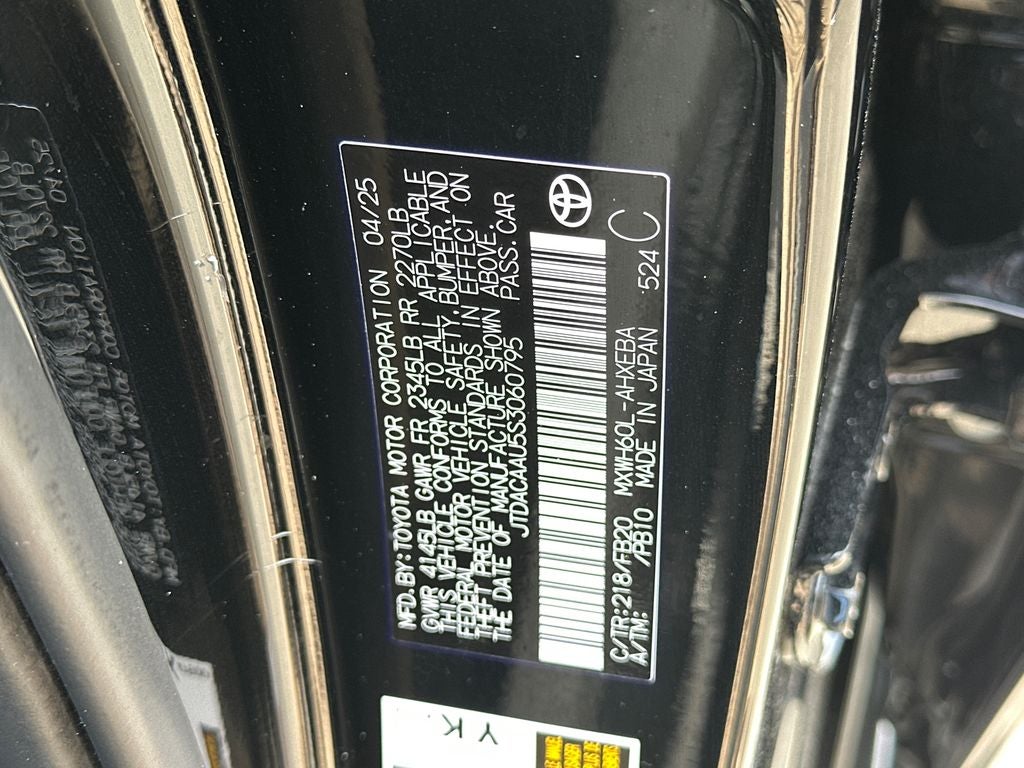 2025 Toyota Prius LE