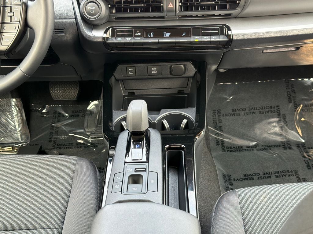 2025 Toyota Prius LE