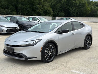 2024 Toyota Prius XLE