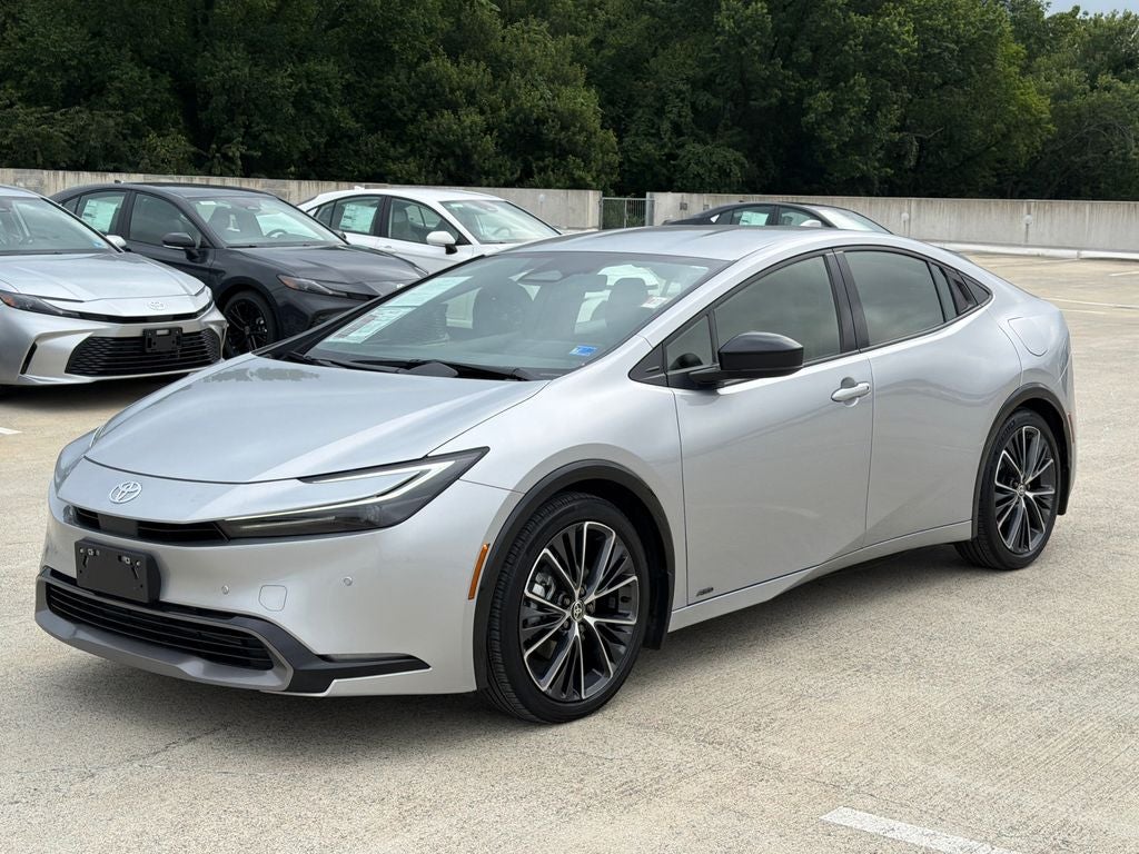 2024 Toyota Prius XLE