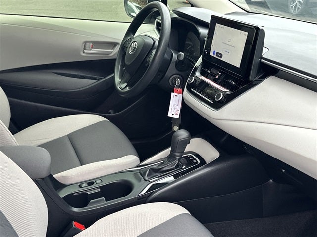 2025 Toyota Corolla Hybrid LE