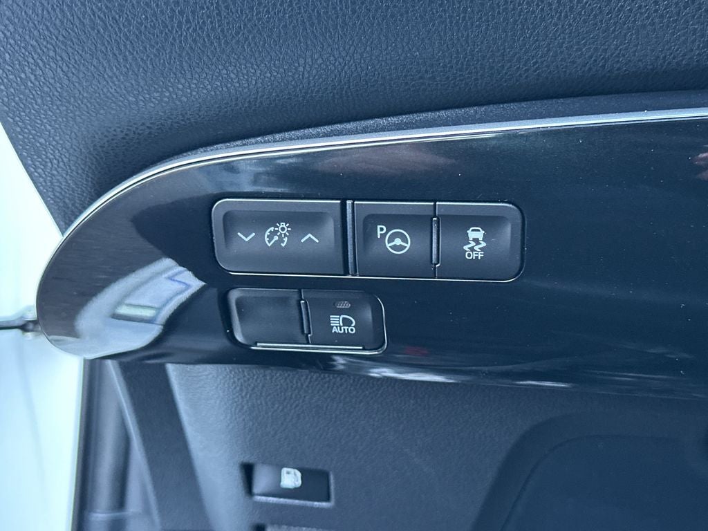 2022 Toyota Prius Nightshade