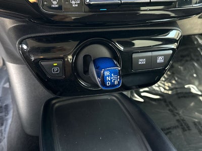 2022 Toyota Prius LE
