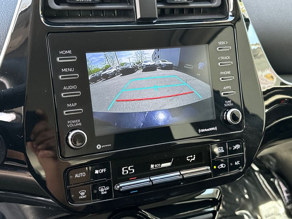2022 Toyota Prius LE