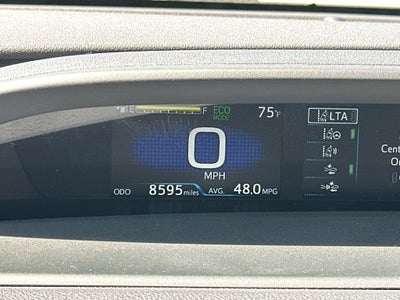 2022 Toyota Prius LE