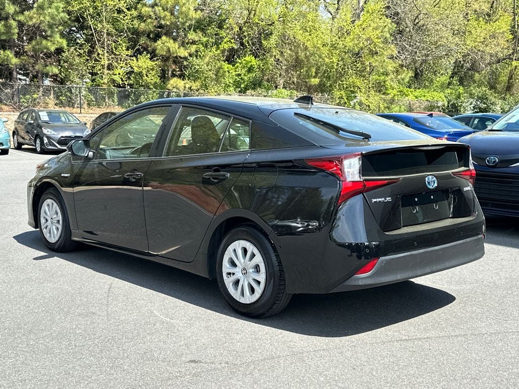 2022 Toyota Prius LE