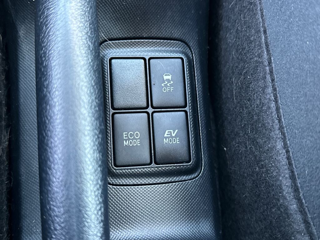 2015 Toyota Prius c Three