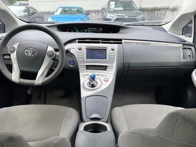 2013 Toyota Prius Plug-in Base