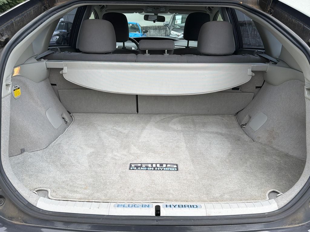 2013 Toyota Prius Plug-in Base