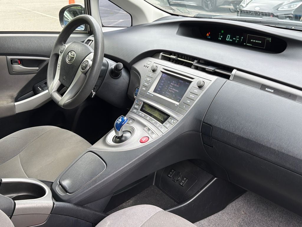 2013 Toyota Prius Plug-in Base