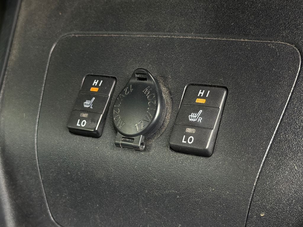 2013 Toyota Prius Plug-in Base