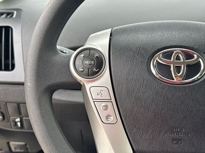 2013 Toyota Prius Three