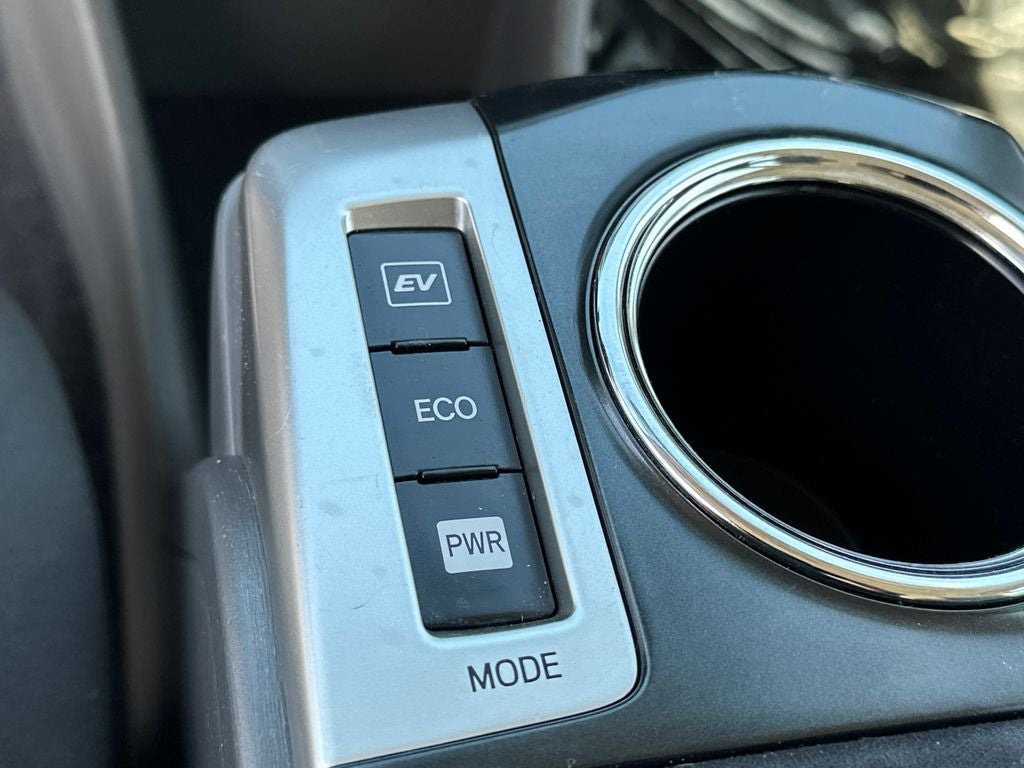 2014 Toyota Prius v Three