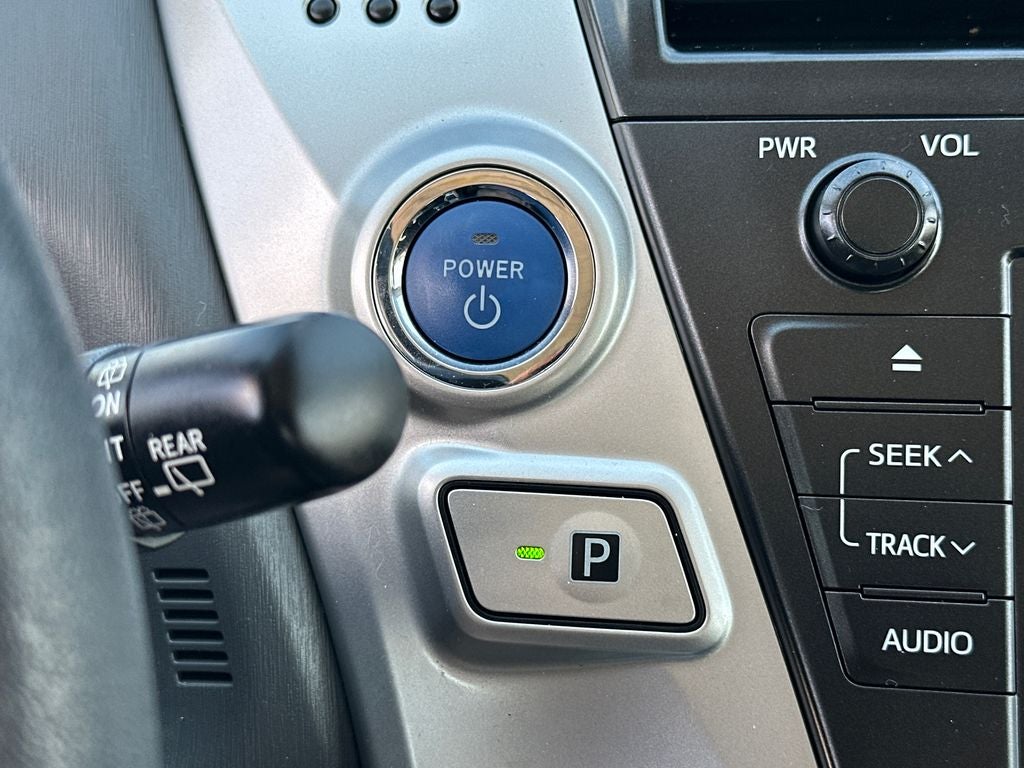 2014 Toyota Prius v Three