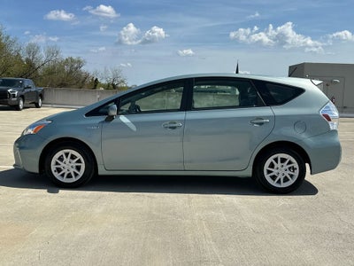2014 Toyota Prius v Three