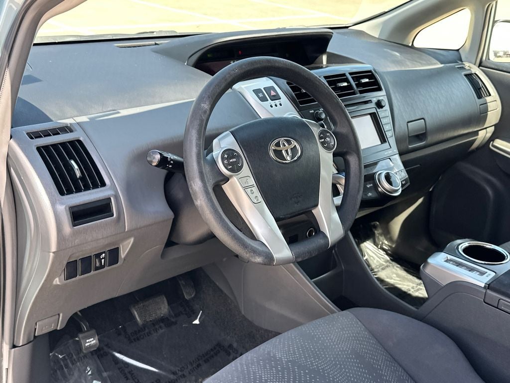 2014 Toyota Prius v Three