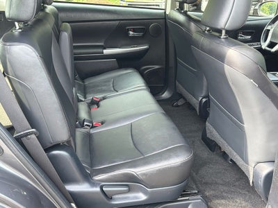 2015 Toyota Prius v Five