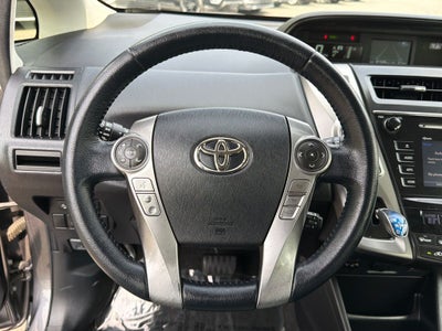2015 Toyota Prius v Five