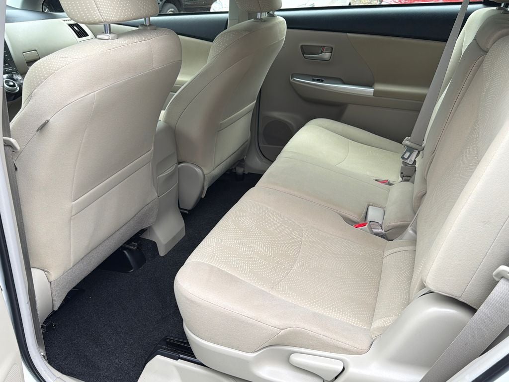 2013 Toyota Prius v Three