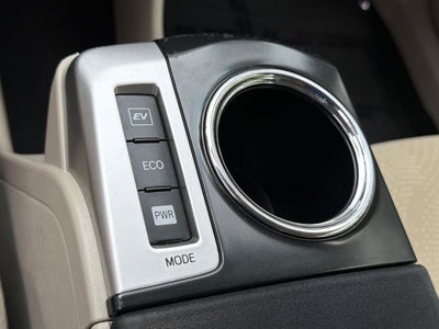 2013 Toyota Prius v Three