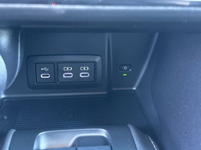 2023 Toyota Venza LE