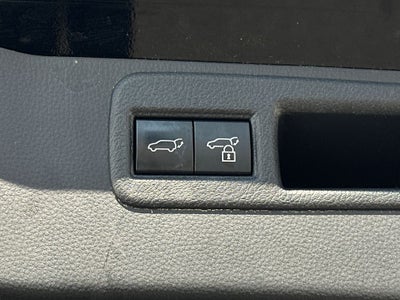 2023 Toyota Venza LE