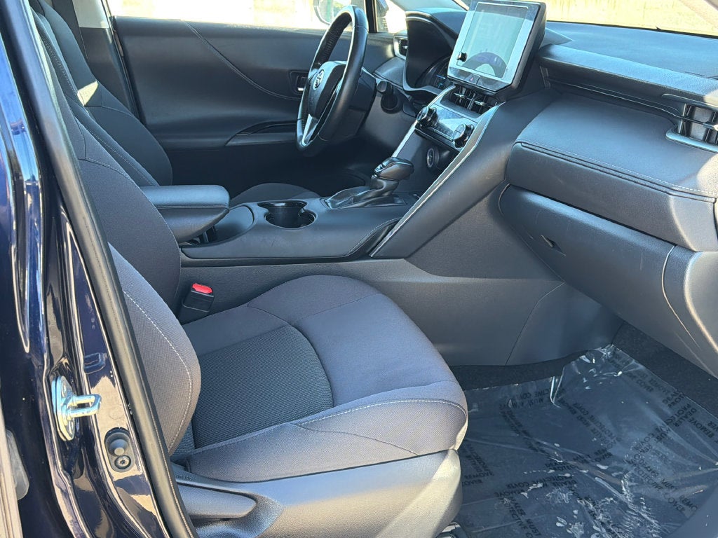 2023 Toyota Venza LE