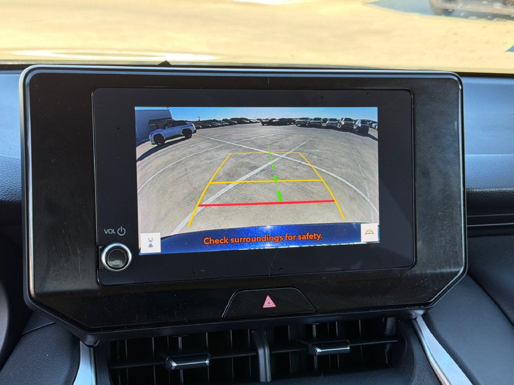 2023 Toyota Venza LE