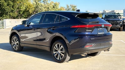 2023 Toyota Venza LE