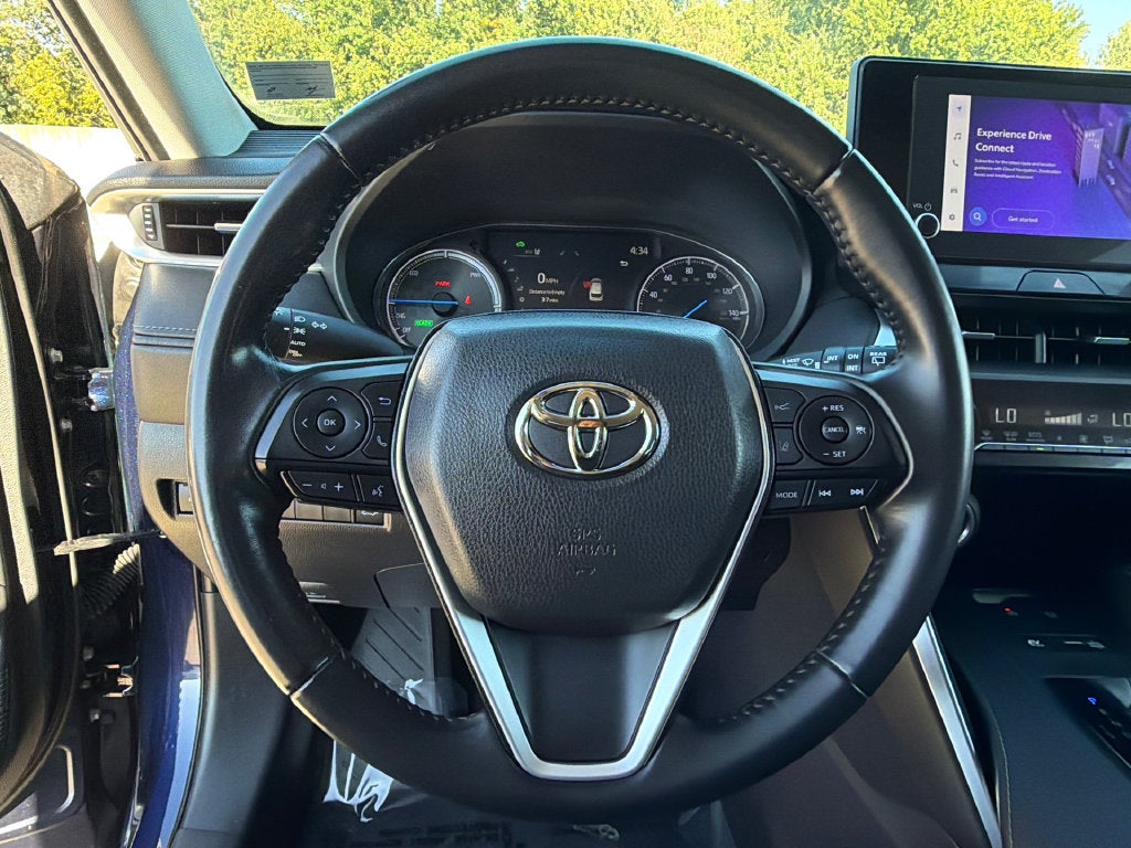 2023 Toyota Venza LE