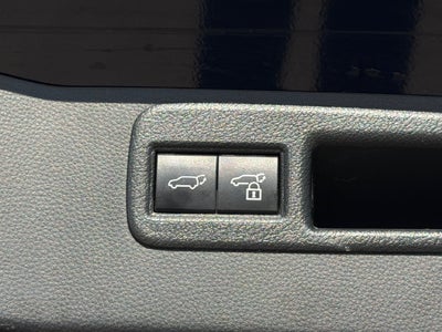 2023 Toyota Venza LE