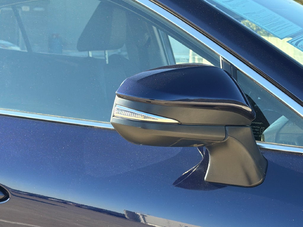 2023 Toyota Venza LE
