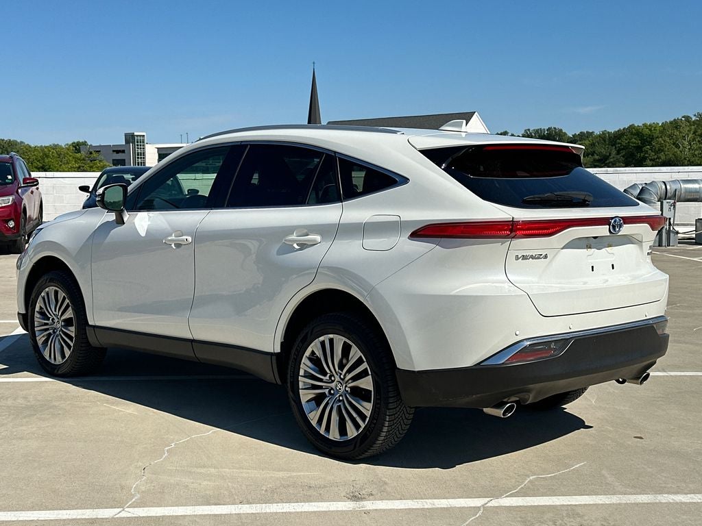 2022 Toyota Venza XLE