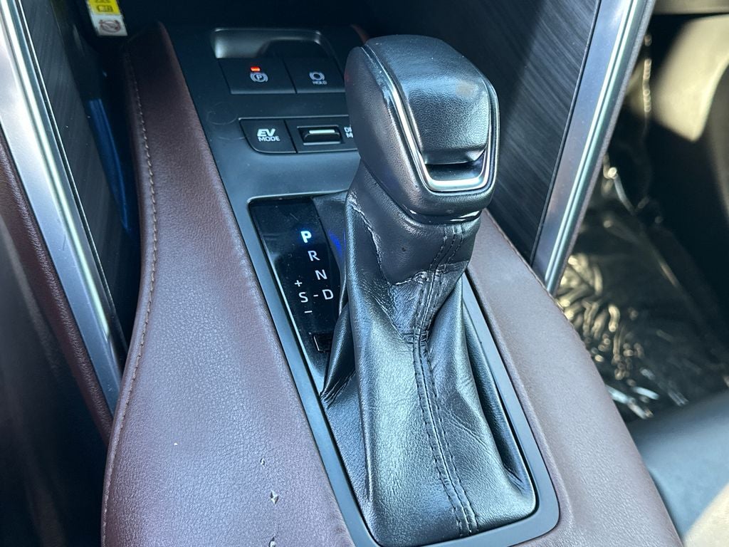 2022 Toyota Venza XLE