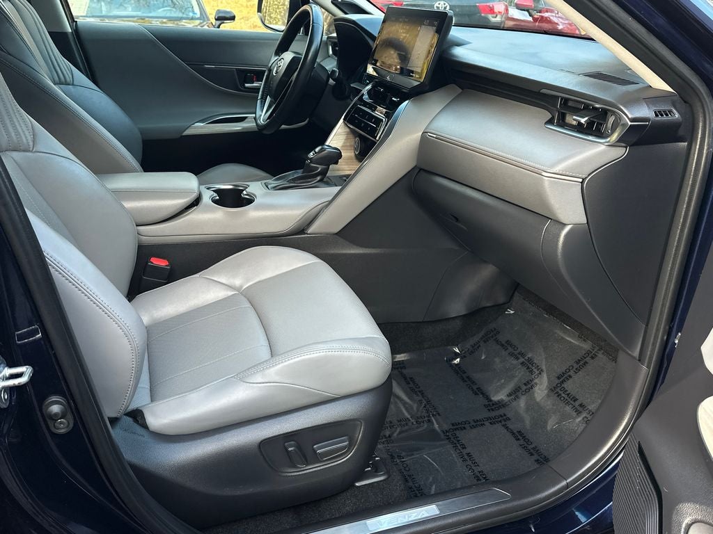 2022 Toyota Venza Limited