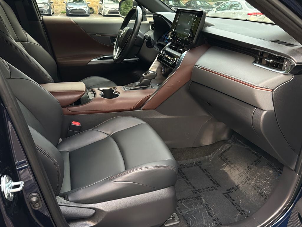2022 Toyota Venza XLE