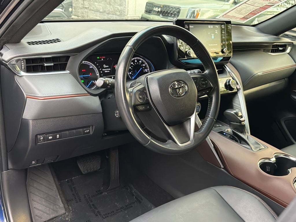 2022 Toyota Venza XLE