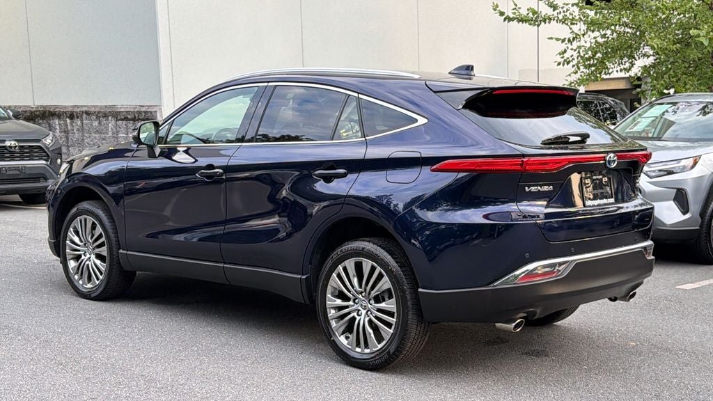 2022 Toyota Venza XLE