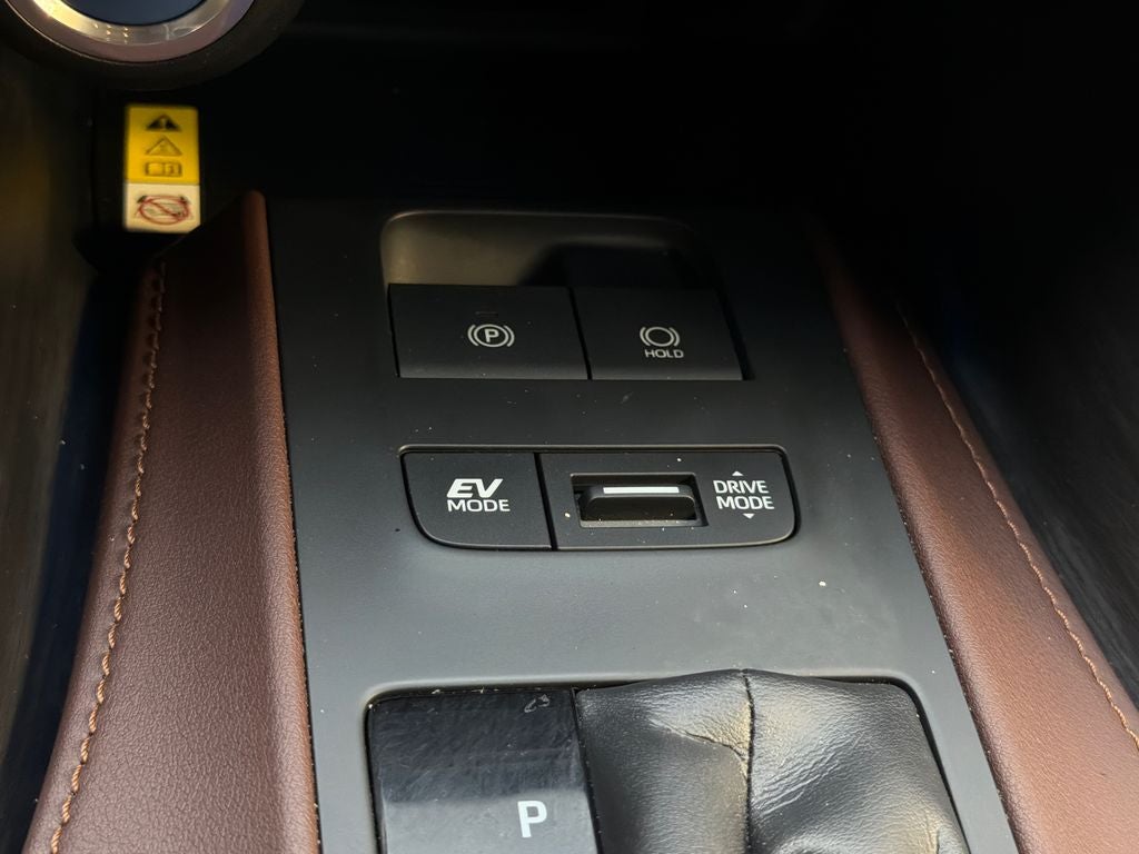 2022 Toyota Venza XLE