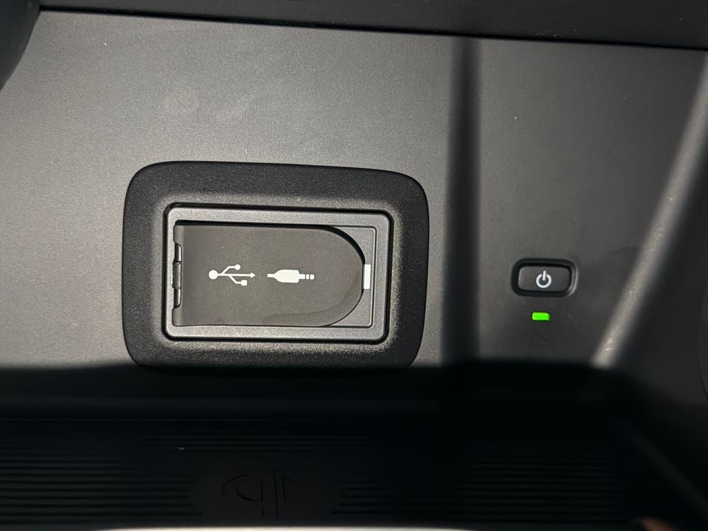 2022 Toyota Venza XLE
