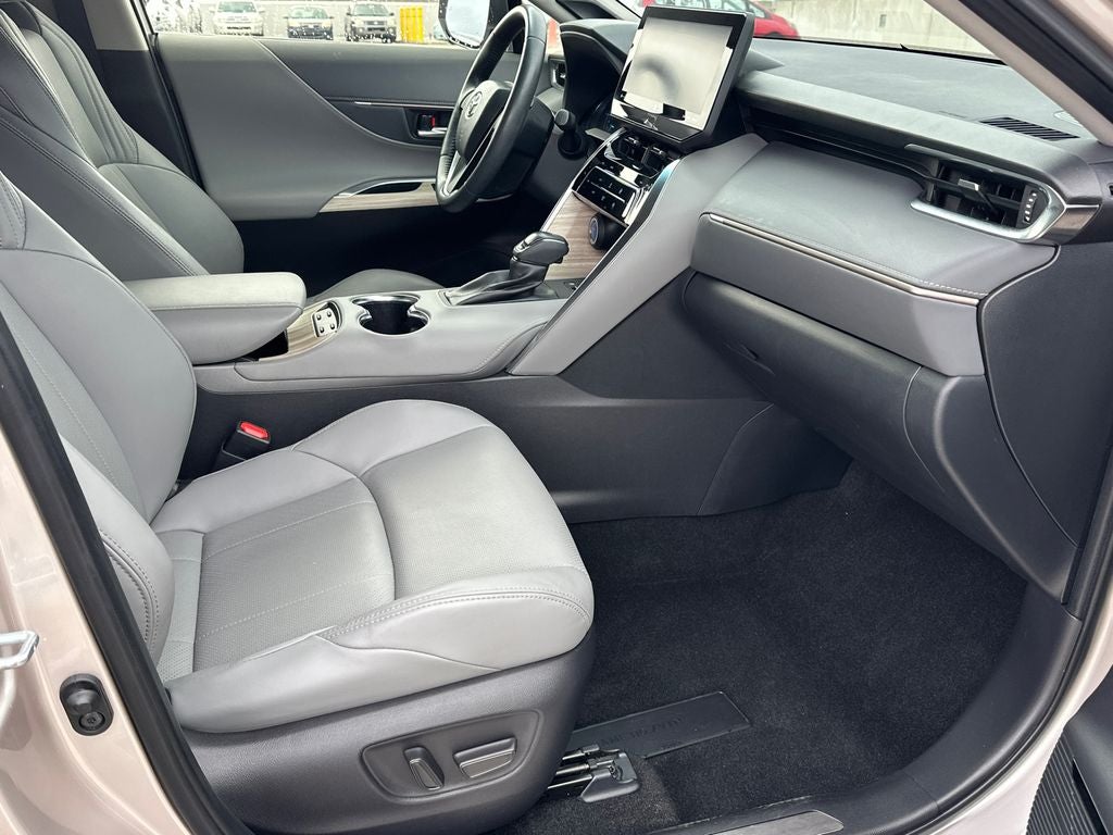 2022 Toyota Venza Limited