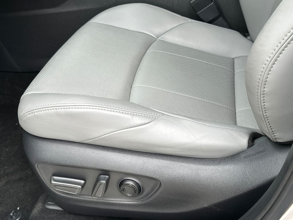 2022 Toyota Venza Limited