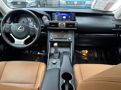 2019 Lexus IS 300