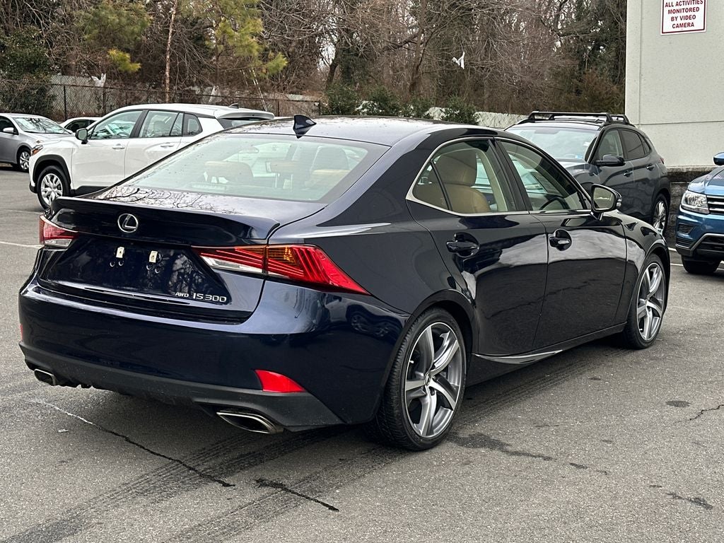 2019 Lexus IS 300