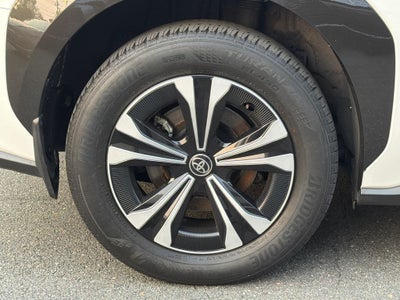 2023 Toyota bZ4X XLE